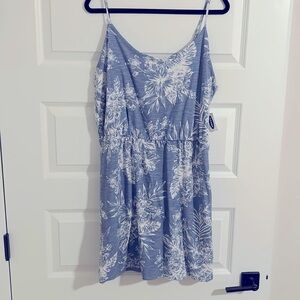 Old Navy Blue & White Dress w/flower print